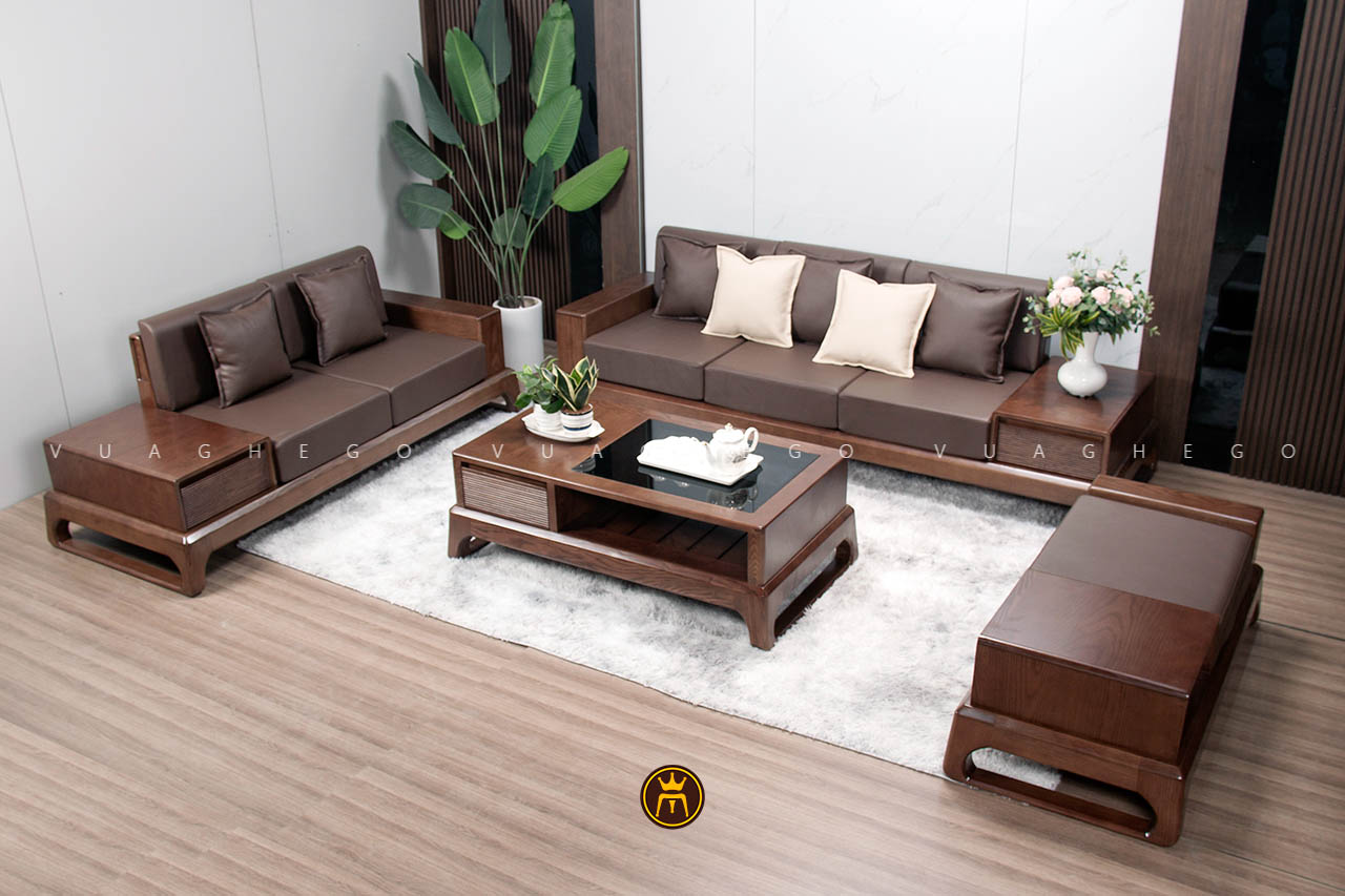 Màu sậm của bộ sofa gỗ tần bì
