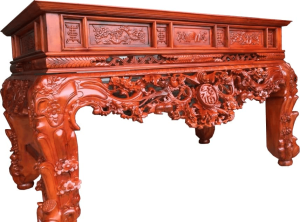 Bàn thờ là nơi linh thiêng, kết nối con người với cõi âm