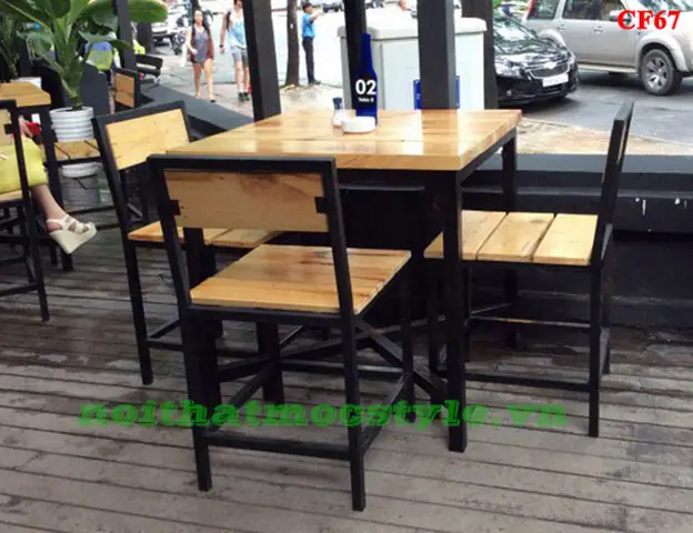 Bàn Ghế Chân Sắt Mặt Gỗ Bàn Ghế Chân Sắt Mặt Gỗ