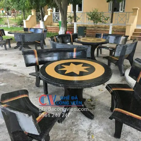 Bàn Ghế Đá Ngoài Trời Tại Tphcm