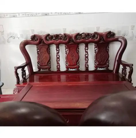 Bàn Ghế Gỗ Sơn Huyết