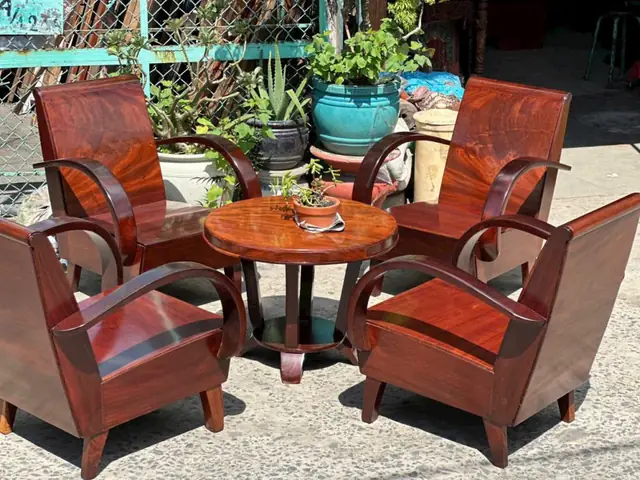 Bàn Ghế Gỗ Tại Huế