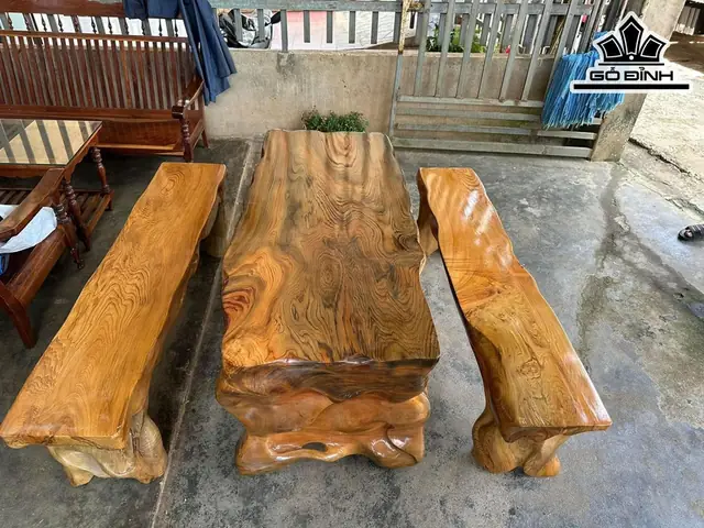Bàn Ghế Gỗ Thủy Tùng Bàn Ghế Gỗ Thủy Tùng