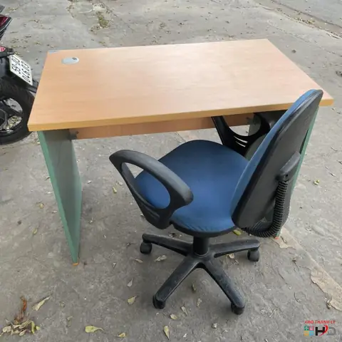 Bàn Ghế Làm Việc Cũ