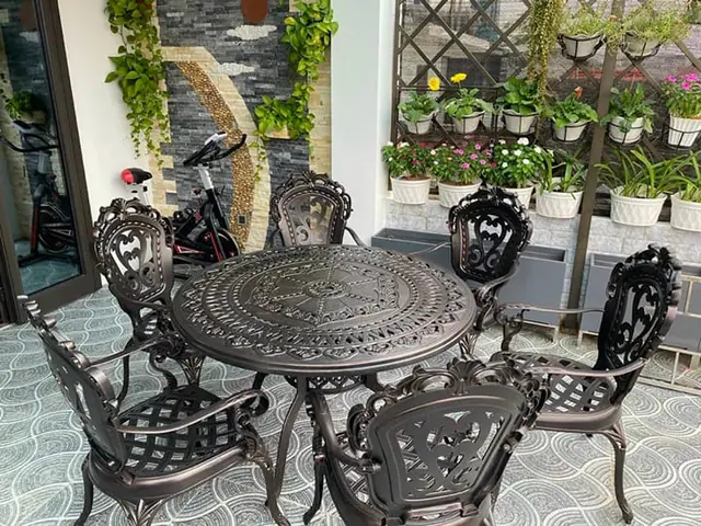 Bàn Ghế Sân Vườn Bàn Ghế Sân Vườn