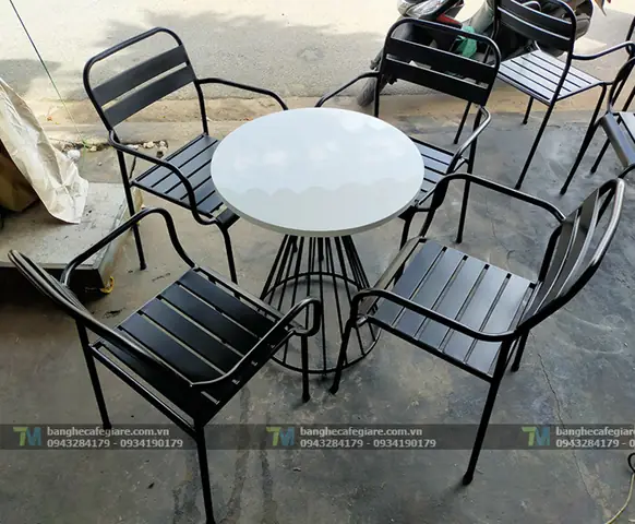 Bàn Ghế Sắt Ngoài Trời Bàn Ghế Sắt Ngoài Trời