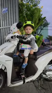 Ghế Đi Xe Máy Cho Bé