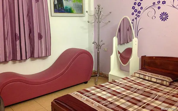 Nhà Nghỉ Ghế Tình Yêu Nhà Nghỉ Ghế Tình Yêu