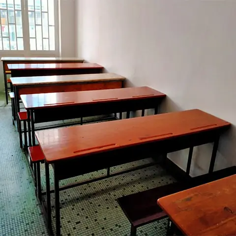 Thanh Lý Bàn Ghế Cũ Thanh Lý Bàn Ghế Cũ