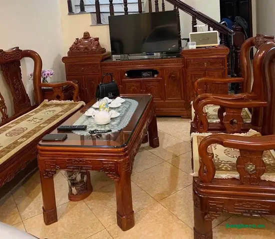 Thu Mua Bàn Ghế Gỗ Cũ Thu Mua Bàn Ghế Gỗ Cũ